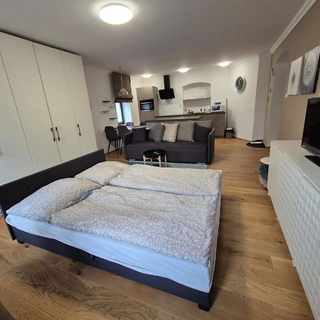 The Gusto Apartman Chomutov Exterior photo